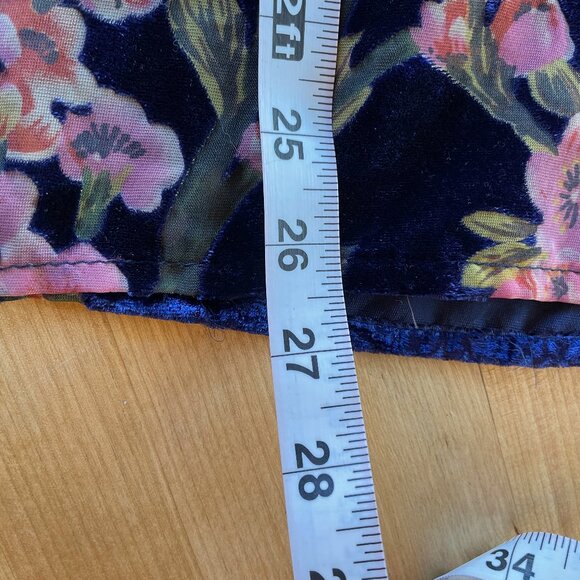 Velvet Kimono Style Open Cardigan - Picture 6 of 6